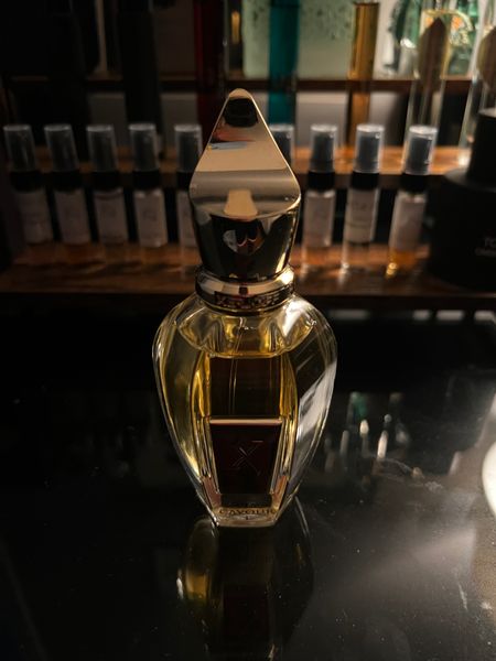 Boadicea the Victorious Blue Sapphire – Niche Essence