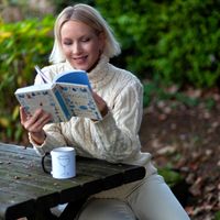 Customer-uploaded image, show more details