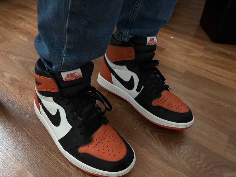 AIR JORDAN RETRO HIGH OG 'SHATTERED BACKBOARD'