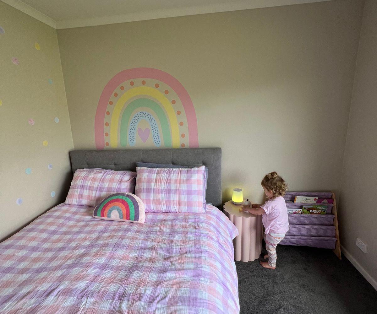 Stickers Muraux Arc-en-ciel Et Cœur - Déco Chambre Enfant - Adhésifs Vinyle Colorés - Faciles à Poser - 90x57 Cm