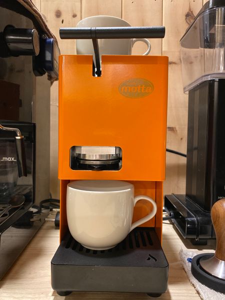 Caffe Motta La Cremotta Pods Machine Orange 120 VOLT