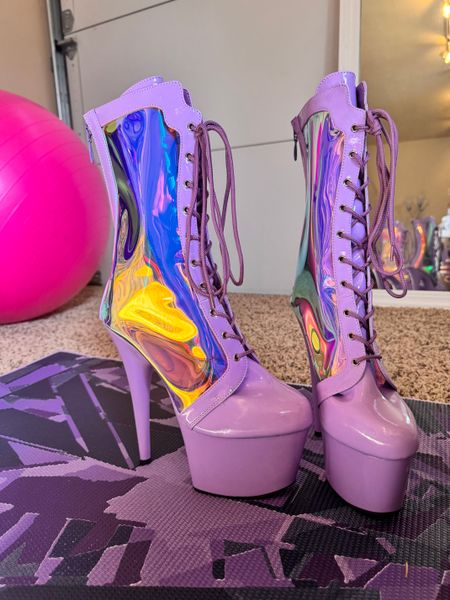 Pole Holographic Heel Boots Pleaser Adore-1047 In Black – Pleaser