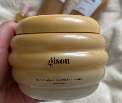 Customer-uploaded image, show more details