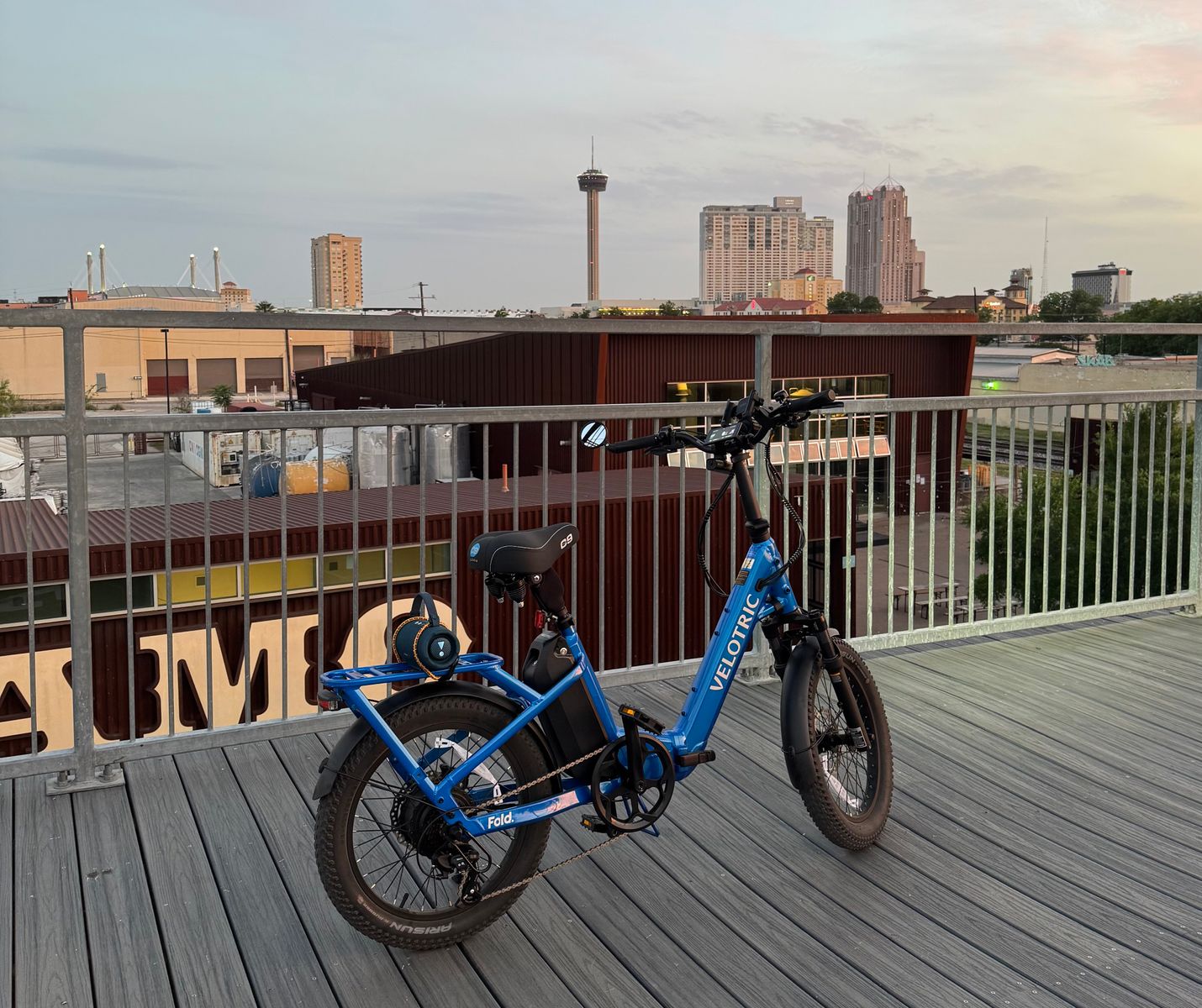 user_image_1759040928