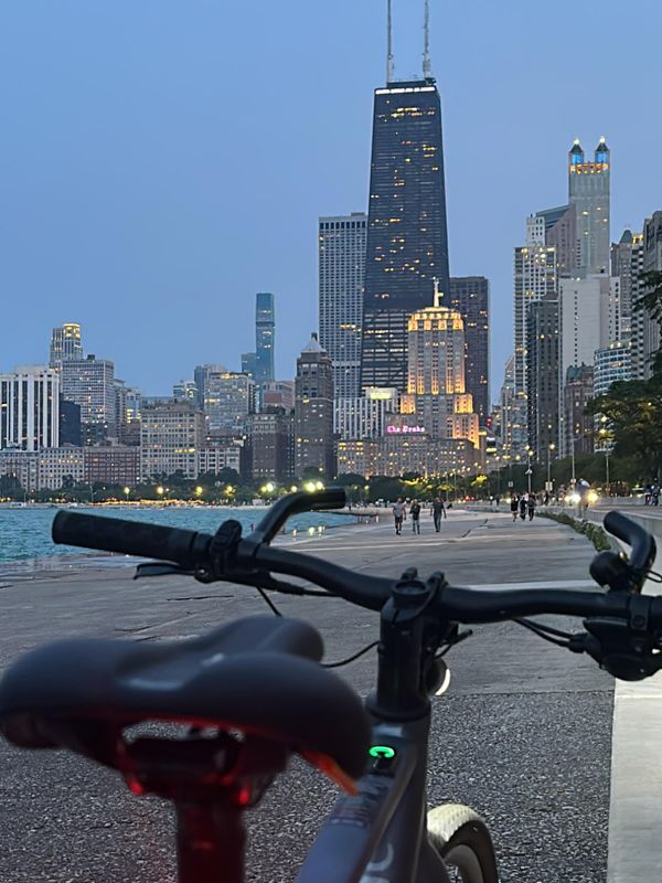 user_image_1759040931