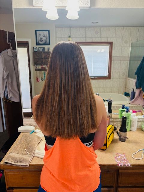 Before and after of Bailey showing longer, thicker hair