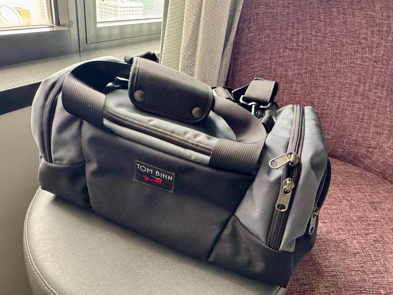 TOM BIHN Night Flight Travel Duffel, Personal Item, 17 x 10 x 9